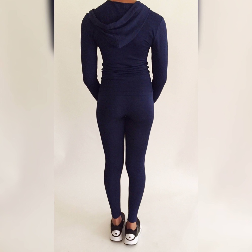 Active Set (Navy) - Picture 4 of 4